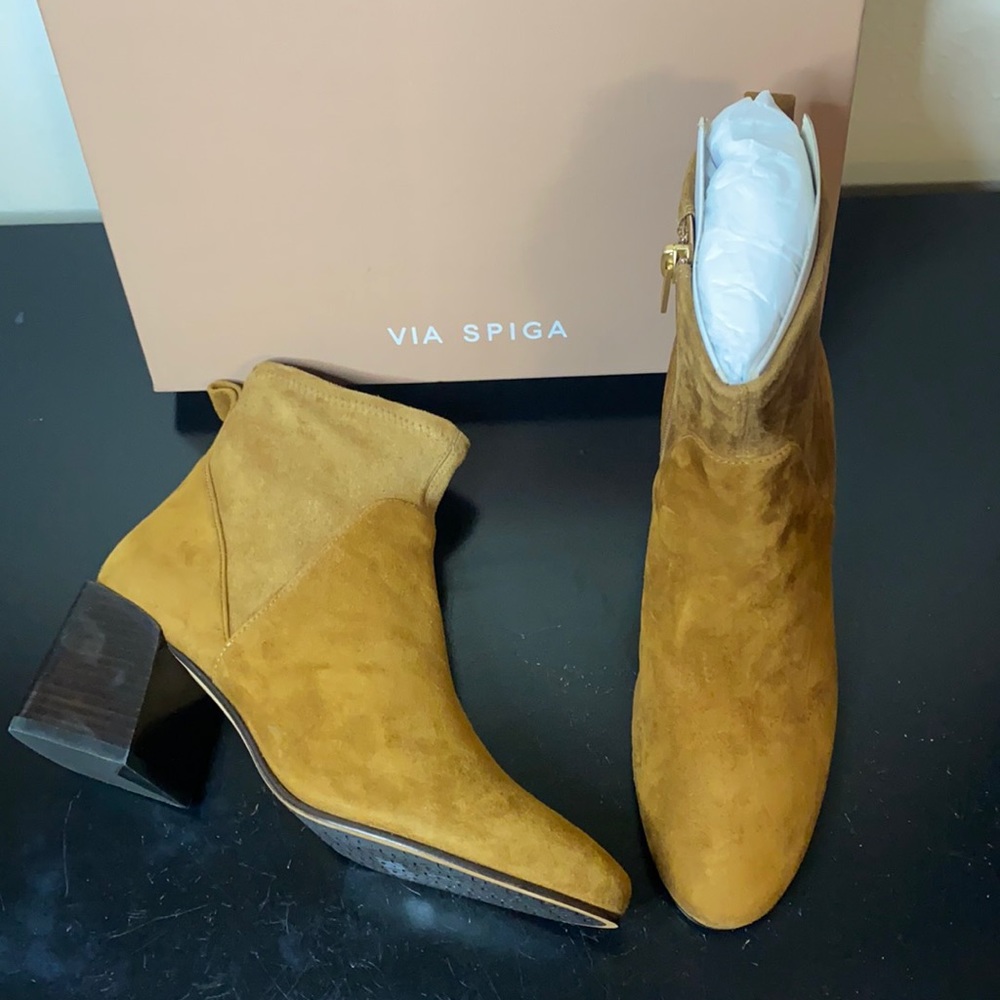 Via Spiga Diana Bootie, Size 7.5 M - Brown